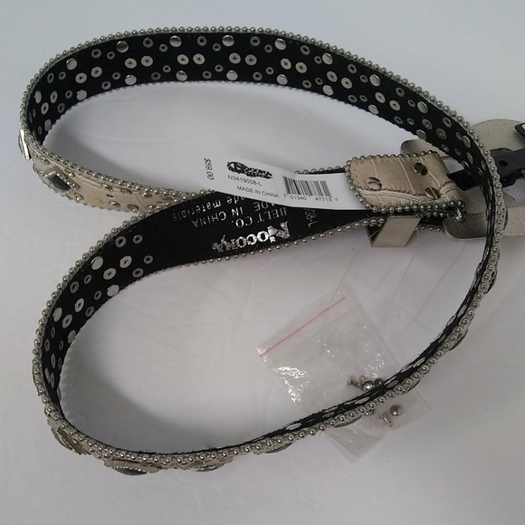 Nocona Western Womens Belt Leather Beige Croc Stud Onyx Rhinestones 44\
